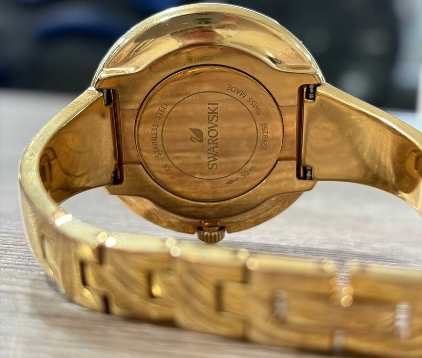 Дамски часовник Swarovski Crystalline Pure 5269250