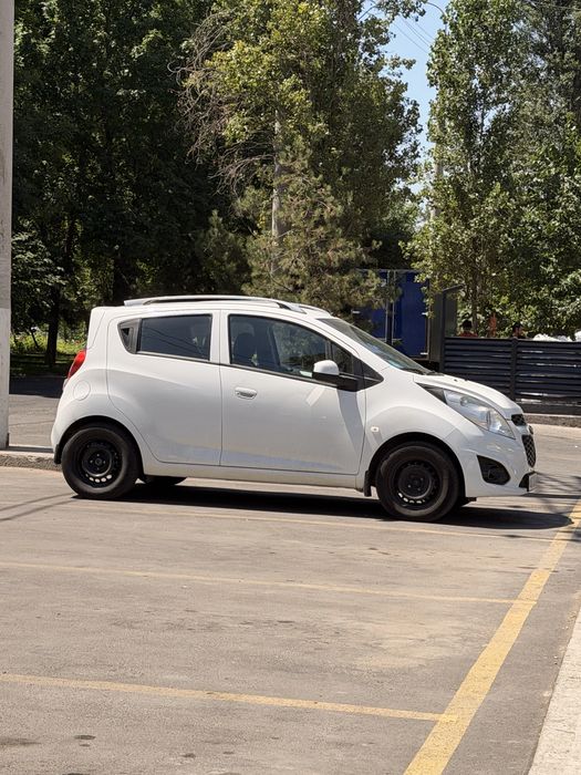 Chevrolet Spark / LT / 2019