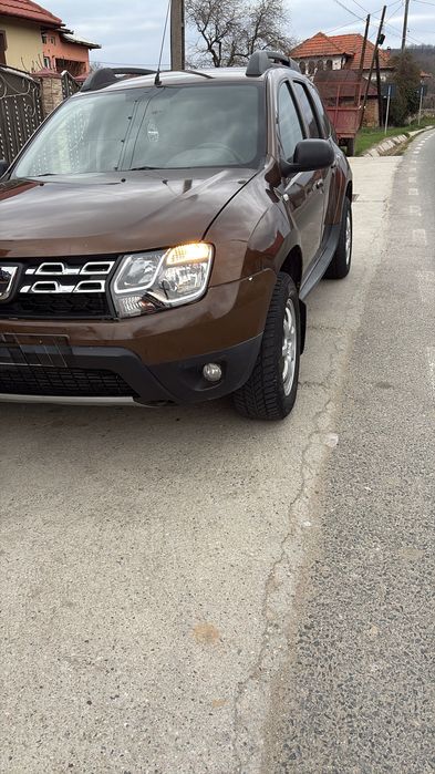 Dacia Duster 2011 – 4x4 la buton, 110 CP