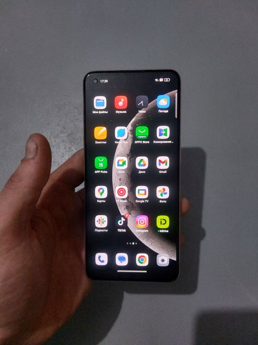 Продам телефон оппо рено 7