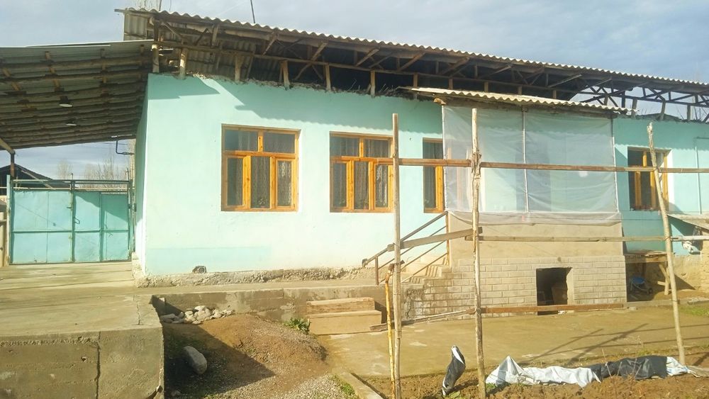 Үй сотилади 9.8 сотх