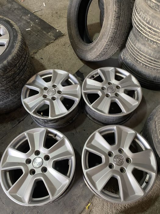 Тайота  диска р16 титанка радной