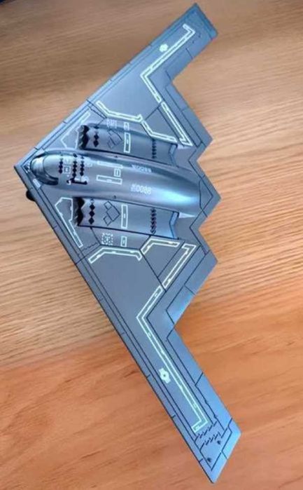 Macheta Avion B2 Spirit Bomber USA 1:200 27 cm