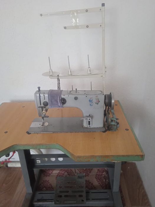 Швейны машынка продаетса