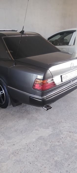 Mercedes benz w124 сотилади юриб турган мошина мотор ходовой норм