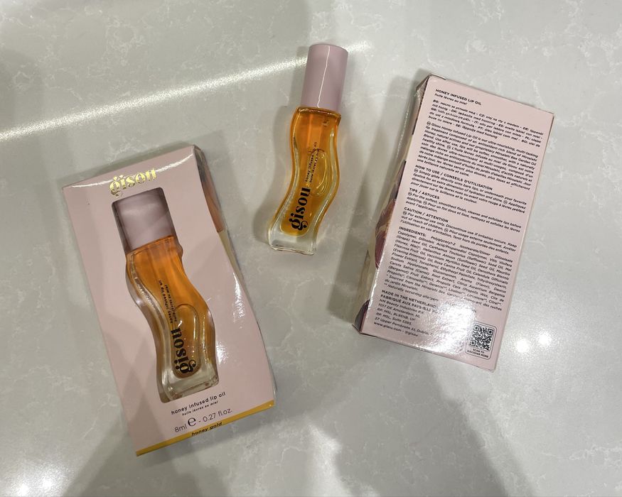 Продается блеск для губ