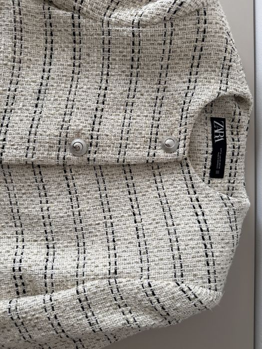 Светло сако с подплънки