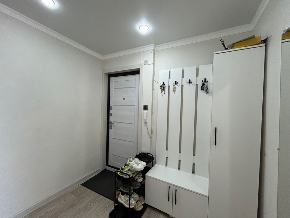 Город Житикара. Продается 3 кв. на 2 эт. 6мкрн 16д.