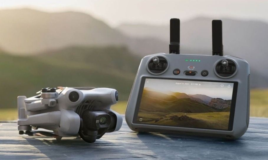 Дрон DJI Mini 4 pro Fly More Combo Plus RC 2