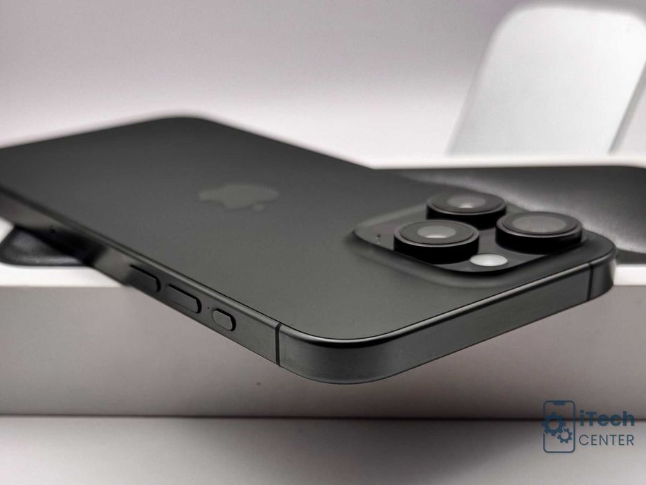 iPhone 15 Pro MAX, Black, 100% батерия, КАТО НОВ, 1г. ГАРАНЦИЯ!