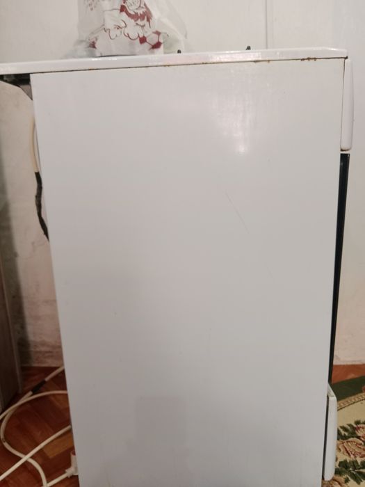 Продам газовую плиту.