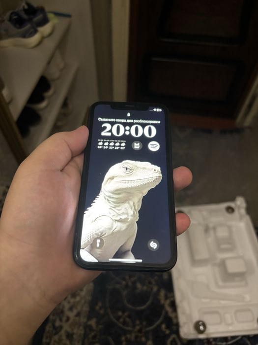 Iphone XR , 128 GB
