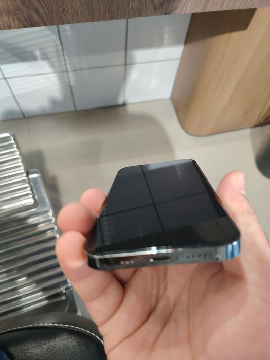 Iphon 13 pro ёмкость 78% 128 Гб