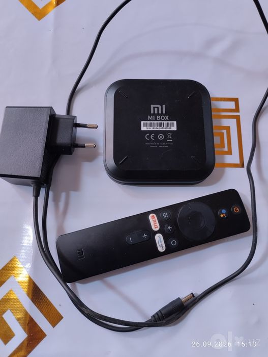 Продам смарт приставка mi box