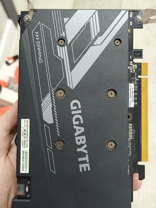 AMD RX 6500 XT. 4 gb. DDR5