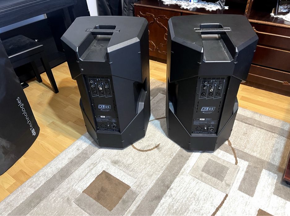 2 boxe active dB Technologies KL15 + huse + stative