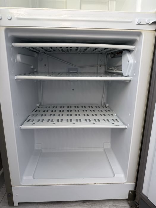 Холодильник Индезит