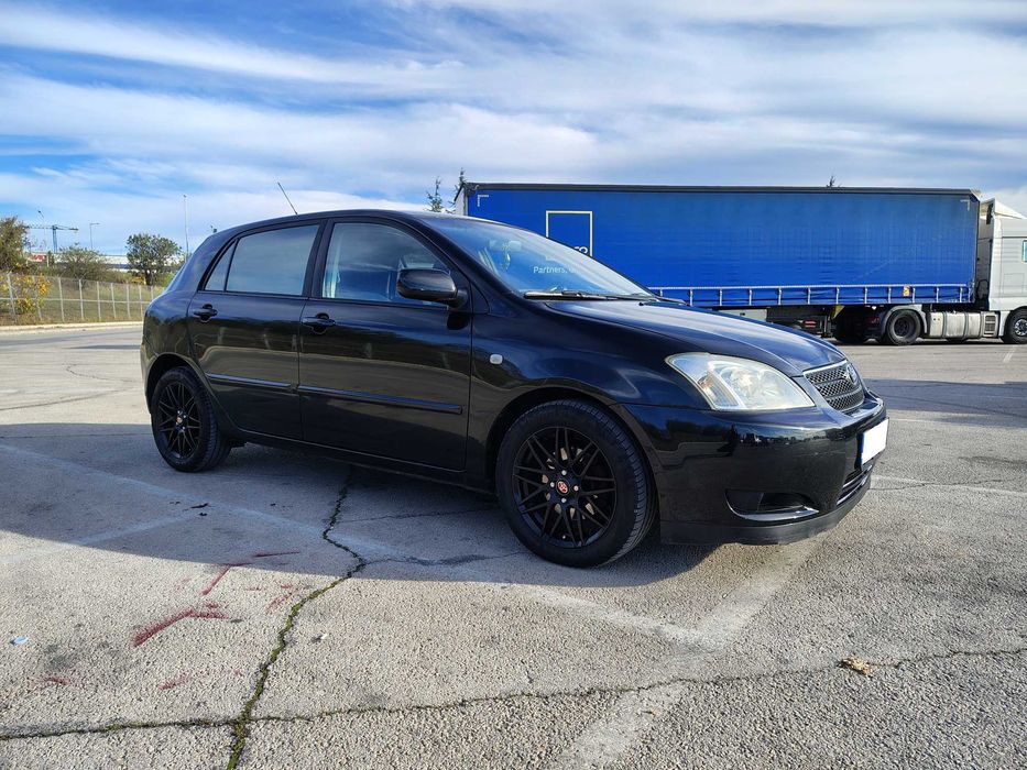 Toyota Corolla e120 hatchback