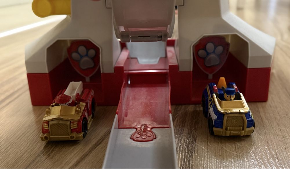 Игрален комплект Spin Master Paw Patrol Наблюдателница и Дино патрул