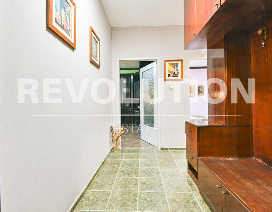 Дава се под наем Двустаен апартамент в София, Сердика - 55 кв.м за 648.21 € - Снимка #11