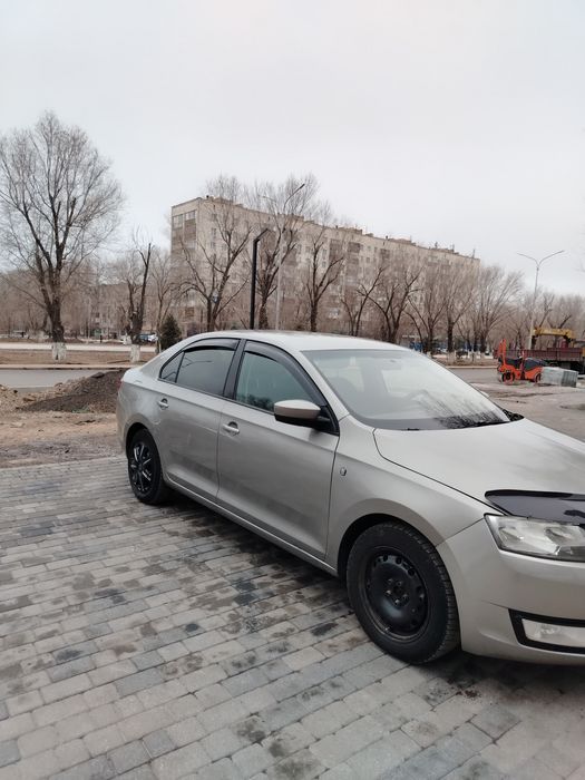 Шкода Рапид 2014г обмен  предлогайте варианты