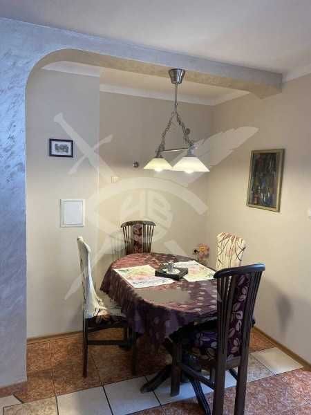 Продава се Тристаен апартамент в Пловдив, Кършияка - 99 кв.м за 2475 €/кв.м - Снимка #3