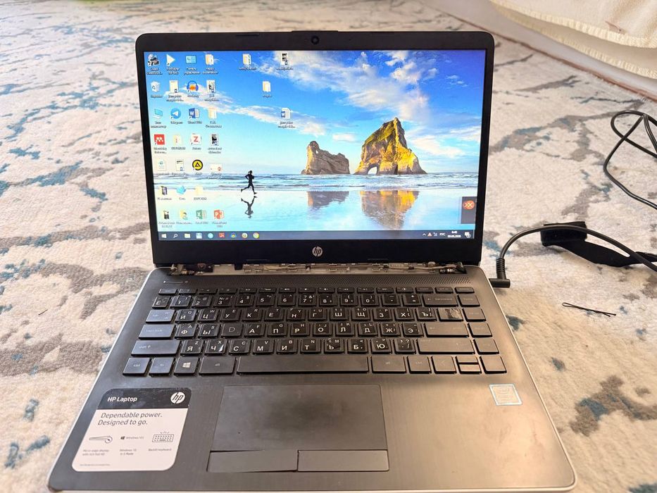 Notebook hp satiladi
