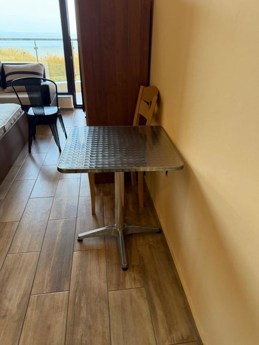 Градински мебели