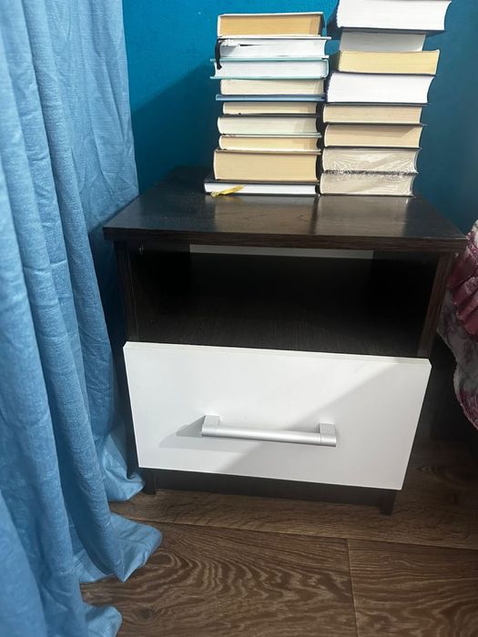 Продам спальный гарнитур