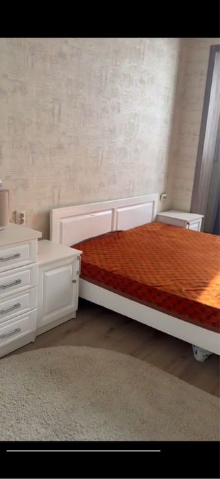 Срочно 4-комнатная квартира спецплан, Паркенский базар