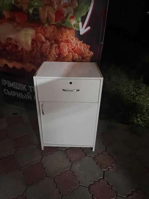 ресепшен для бутика