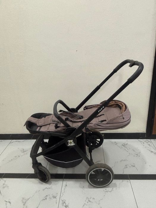 Коляска с рождения