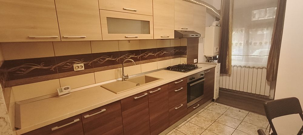 Închiriez apartament 2 camere Tudor Vladimirescu, Pitești