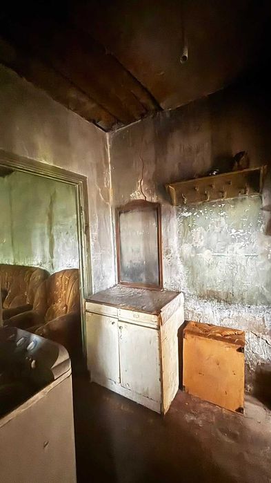 продается однокомнатный дом (барак)