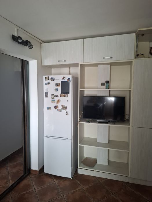 Închiriez apartament 2 camere