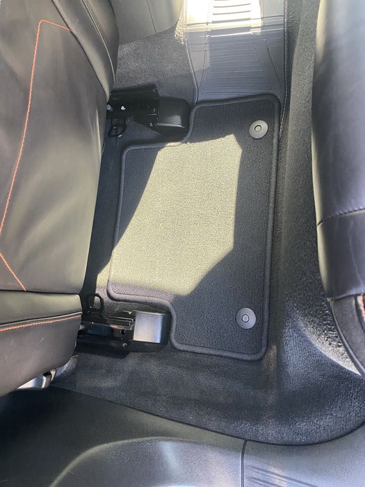 Covorase textil volvo v40