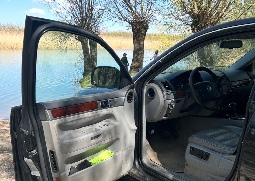 VOLKSWAGEN Touareg 2005 — imagine 2