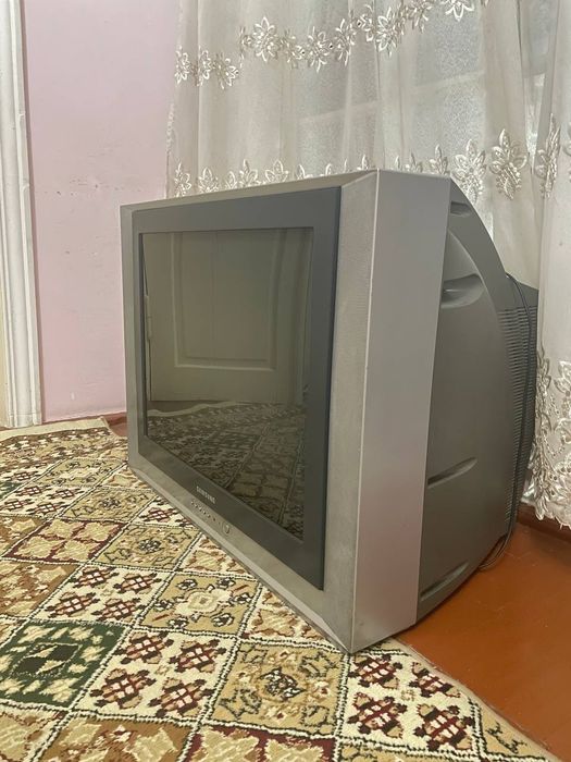 Продается телевизор