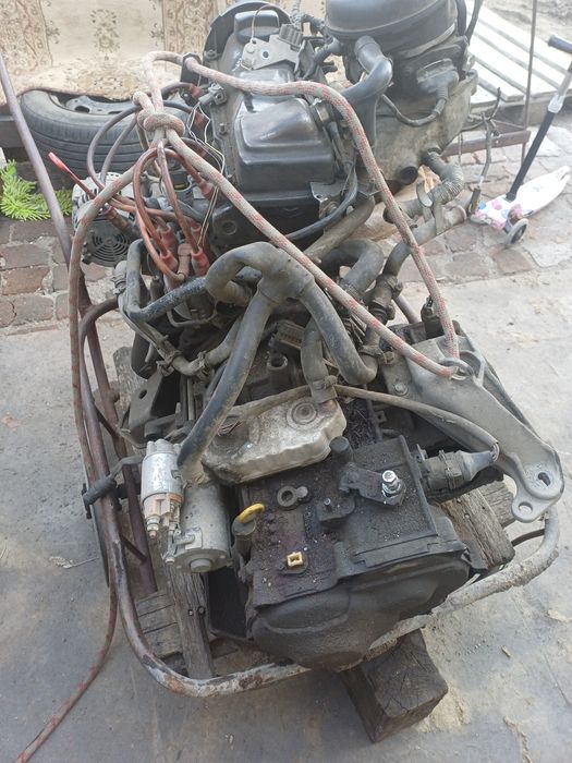 Двигатель и акпп на гольф3