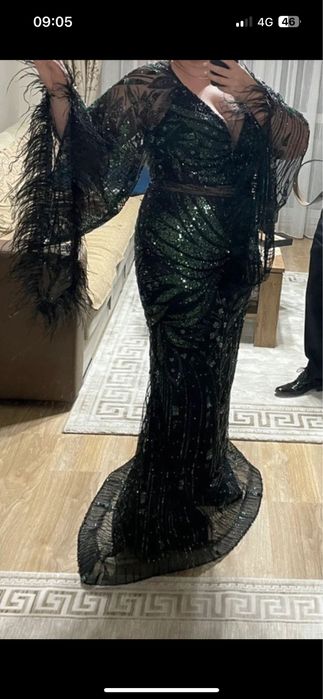 Rochie tip bijuterie