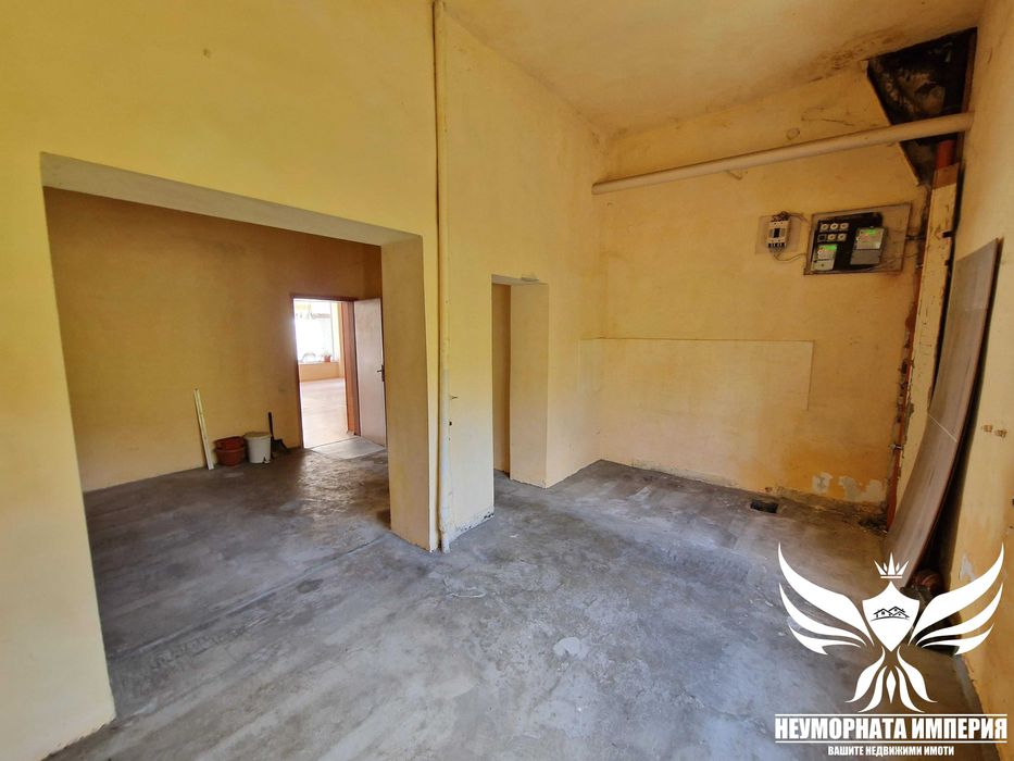 Дава се под наем Офис в Асеновград - 90 кв.м за 409 € - Снимка #15