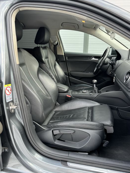 Audi A3 SportBack 1.6 TDi 2014 /Garantie 1 an /Rate/ Variante auto