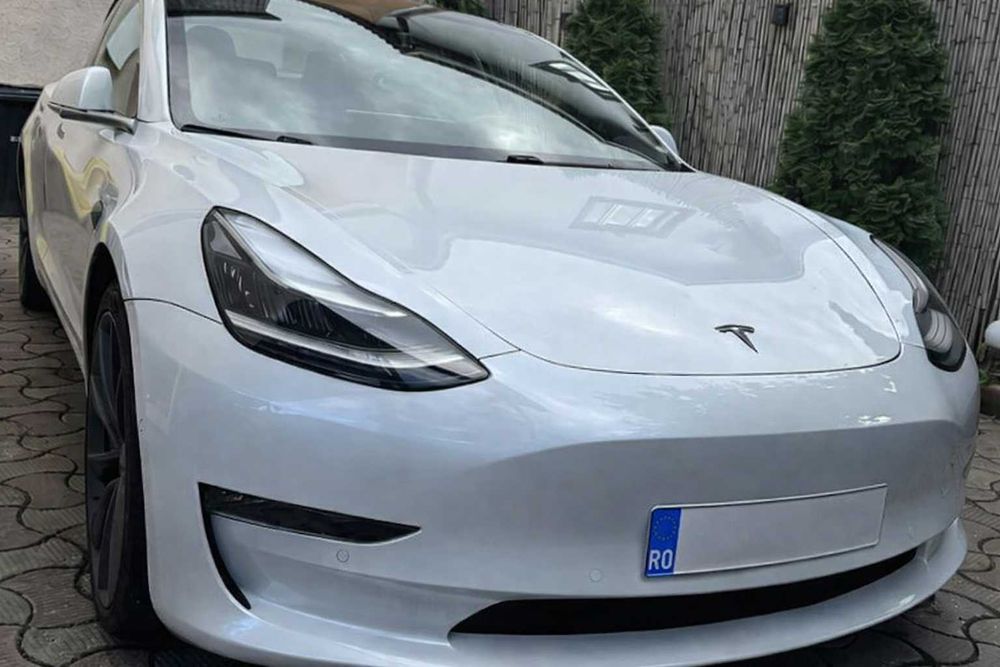 Suport număr înmatriculare premium slim