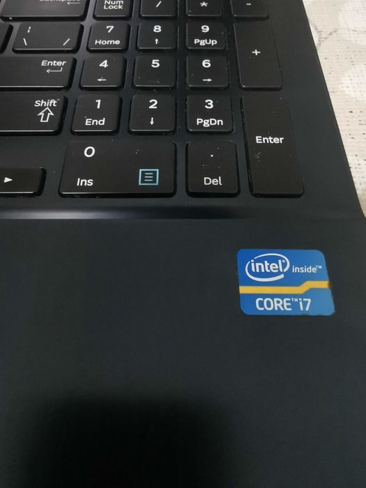 Ноутбук Samsung ATIV Book 8