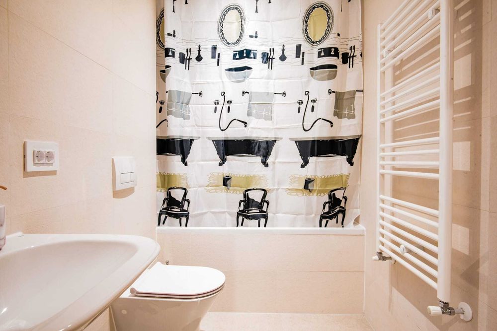 Cazare regim hotelier Brasov – 2 camere, Coresi Mall (ALENI 5)