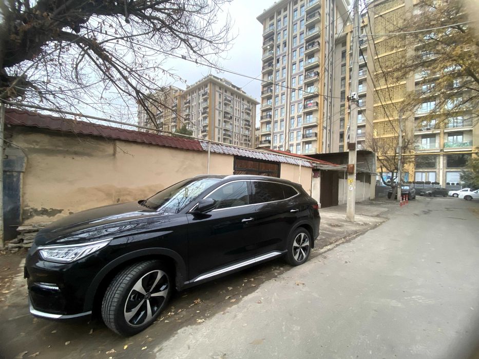 СОБСТВЕННИК - ПРОДАЕТСЯ участок 3,7 соток, 10мв до Mirabad Avenue A-бк