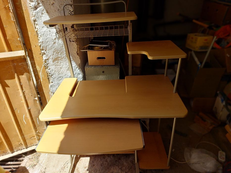 Компьютерный стол, состояние 10 / 10