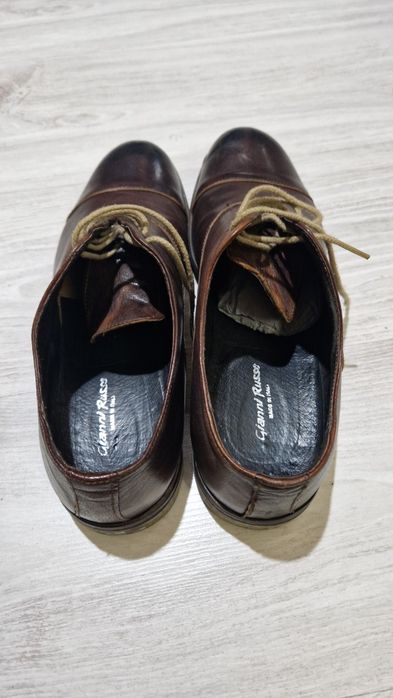 Vând pantofi piele Gianni Russo