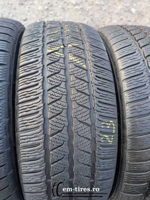 225/55 R17C • Iarna • Continental VanContact Winter 109/107T | 4 buc | Pret/buc