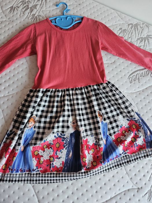 Сет рокли и жилетка размер 116см за 5г.